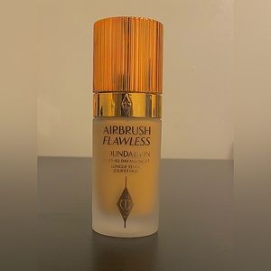 Charlotte Tilbury Airbrush Flawless Foundation